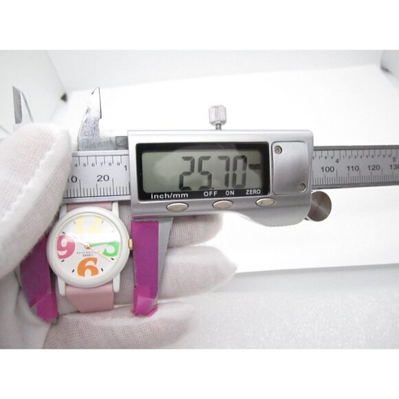 Women Quantum Quartz WR Analog 25mm Dial Causal Round Watch (F825) - Picture 2 of 10